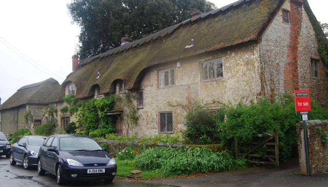 Oak Tree House © N Chadwick :: Geograph Britain and Ireland