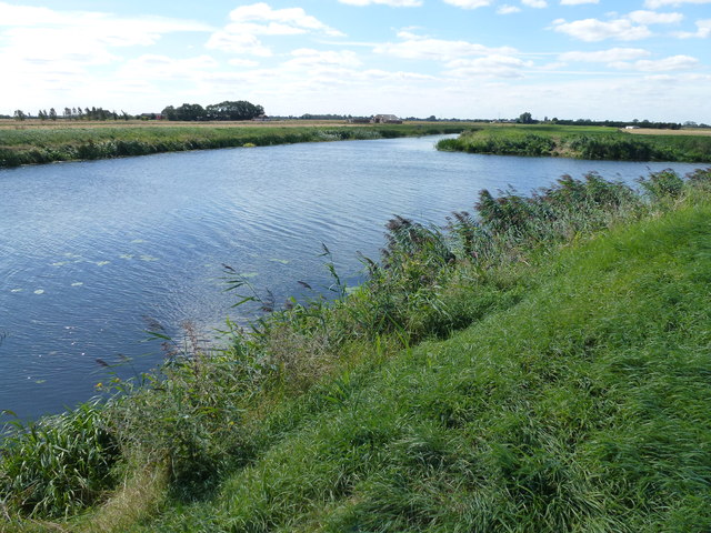 The Twenty Foot Drain joins The River Nene (old course)