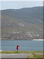 Vatersay: postbox № HS9 18, Caolas