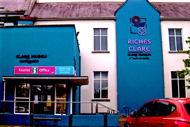 tourist office ennis