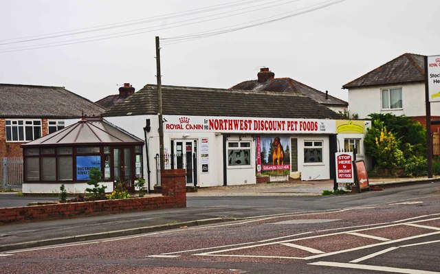 Northwest Discount Pet Foods 146. P L Chadwick Geograph Britain and Ireland