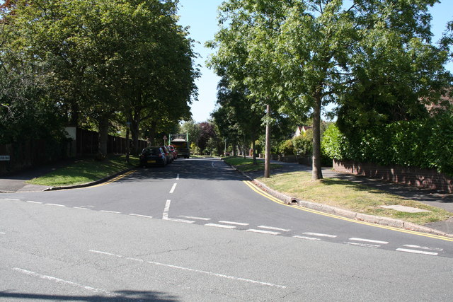 Carshalton Beeches Chiltern Road © Dr Neil Clifton Geograph Britain And Ireland