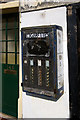 Old cigarette vending machine, Deal