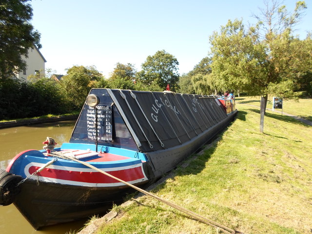 Working Narrow Boat Hadar moored at... © Keith Lodge cc-by-sa/2.0 ...