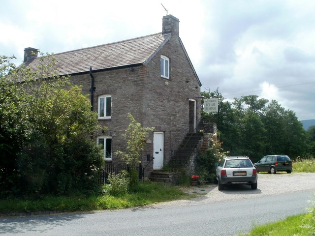 The Old Storehouse B&B Near Llanfrynach © Jaggery Cc-by-sa/2.0 ...