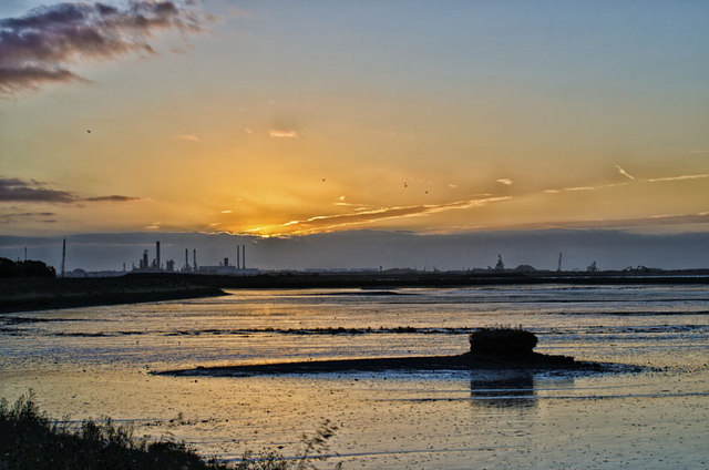 Dawn at the new RSPB mud flats, Stanford-le-Hope