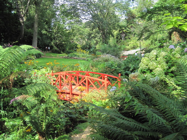 Bridge in Abbotsbury Gardens