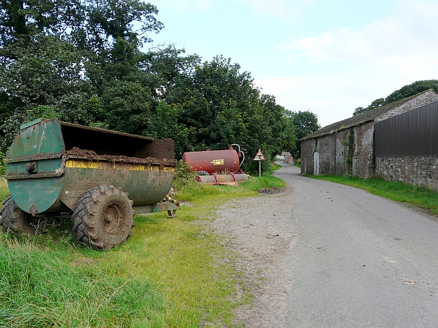 Agricultural equipment and an old barn