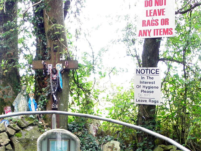 "Do not leave rags" notices, St Malachy's Well by Kenneth Allen