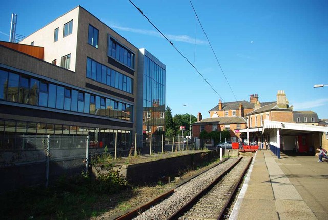 Colchester Town Station © Glyn Baker cc-by-sa/2.0 :: Geograph Britain ...