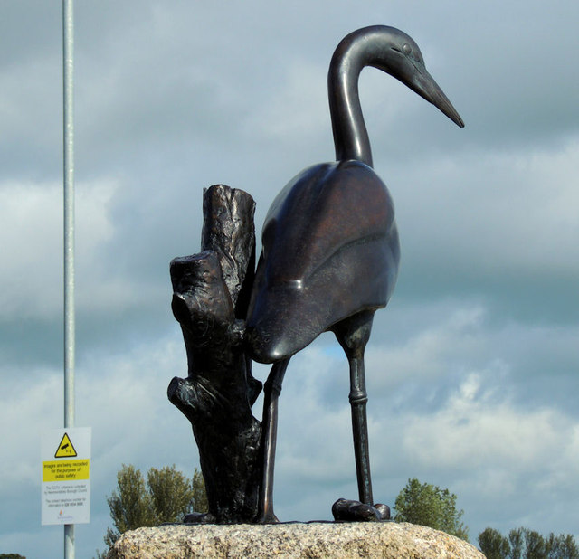 Heron sculpture, Jordanstown (2)