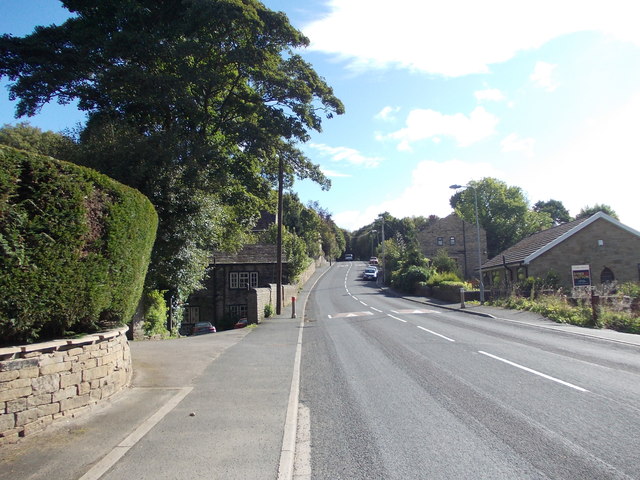 Halifax Old Road - viewed from Break... © Betty Longbottom cc-by-sa/2.0 ...