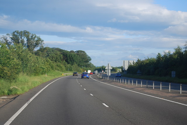 A5 south of Wolfshead Roundabout