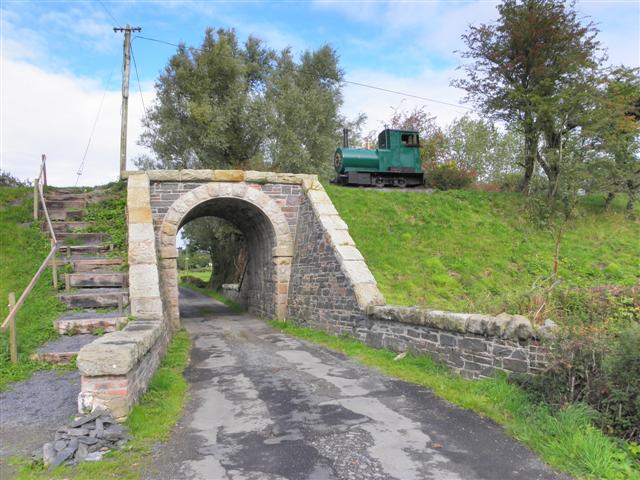 Railway bridge, Lisnalong © Kenneth Allen cc-by-sa/2.0 :: Geograph Ireland