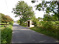 Briantspuddle, bus shelter