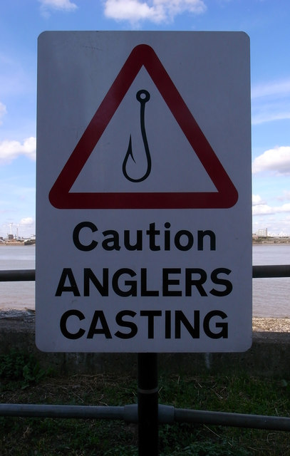 Thames Path warning notice