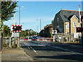 Level Crossing, North Sheen