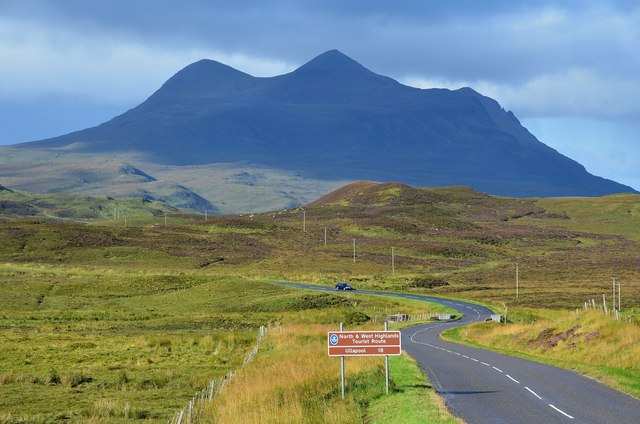 A835 and Cul Mor