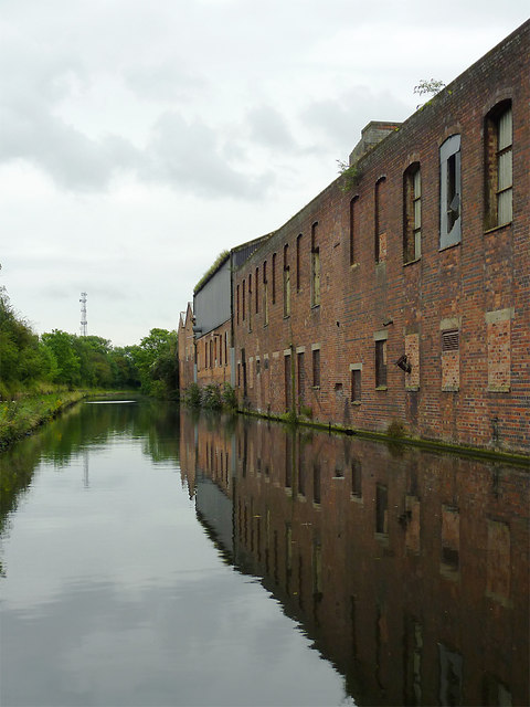 Canalside factory buildings near... © Roger Kidd :: Geograph Britain ...