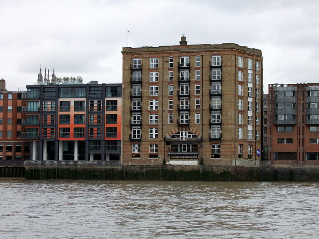 The Samuel Pepys Public House, Stew... © PAUL FARMER cc-by-sa/2.0 ...