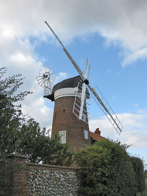 Weybourne Windmill © Pauline E :: Geograph Britain and Ireland