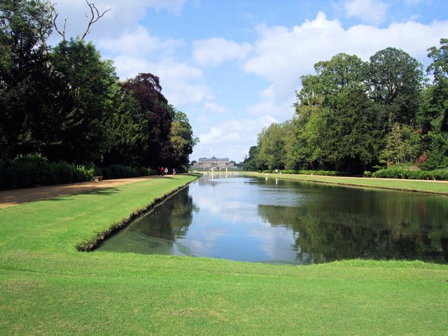 The Long Canal, Wrest Park