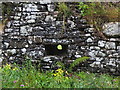 NT4229 : Gunloop in the wall around Newark Castle by Jim Barton