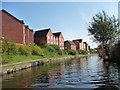 New canalside housing on Alder Avenue [3]