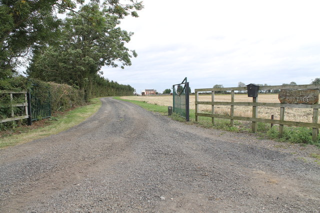 Entrance Drive to Bramble Cottage