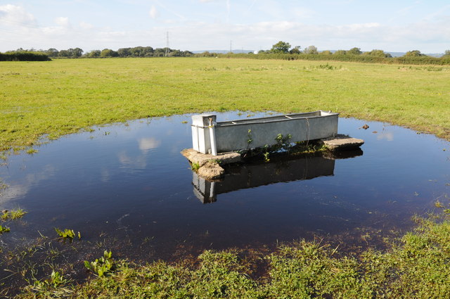 Flooded water tank