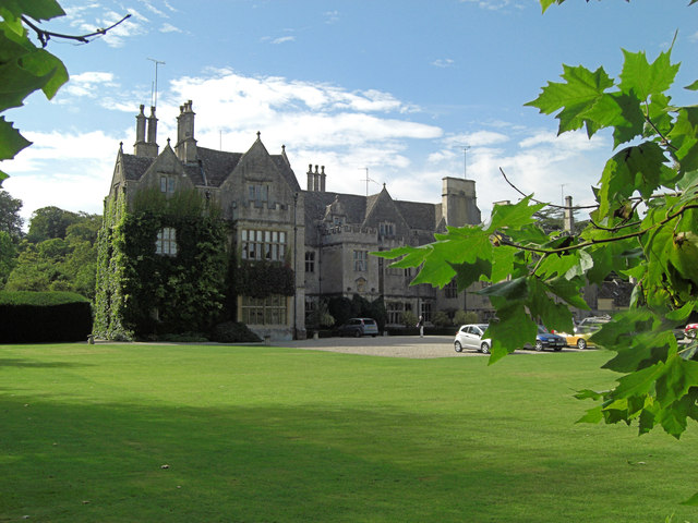 Bibury Court Hotel © Stuart Logan :: Geograph Britain and Ireland