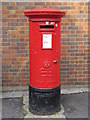 Edward VIII postbox, Week Street, ME14