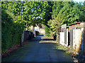 Footpath from Rushdene Crescent to the Barnway