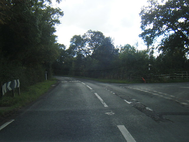 B5074/Minshull Lane junction