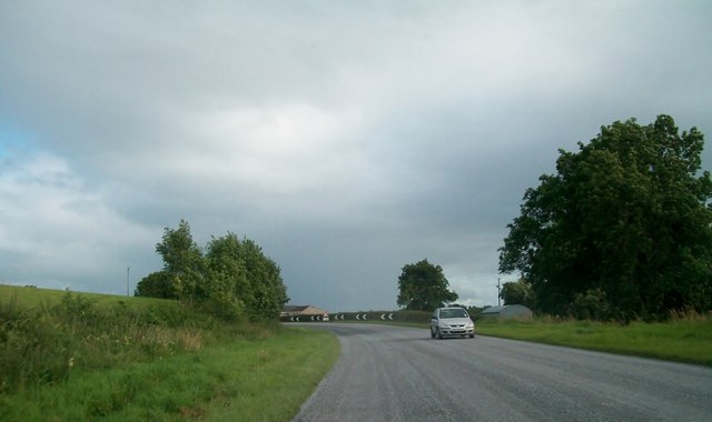 A bend on the A34 just north of Moorlough Lake