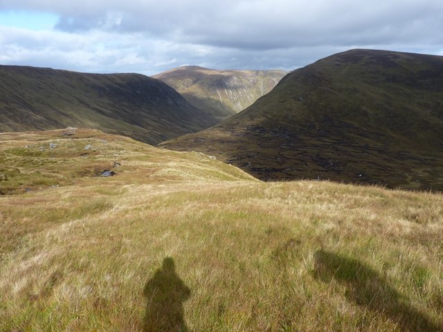 Down the ridge of Creag a' Chaorainn