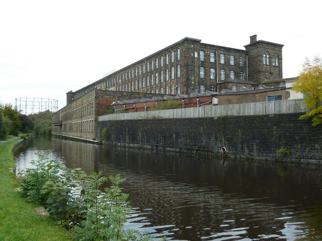 Brierfield Mill © Alexander P Kapp cc-by-sa/2.0 :: Geograph Britain and ...