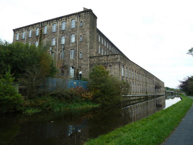 Brierfield Mill © Alexander P Kapp cc-by-sa/2.0 :: Geograph Britain and ...