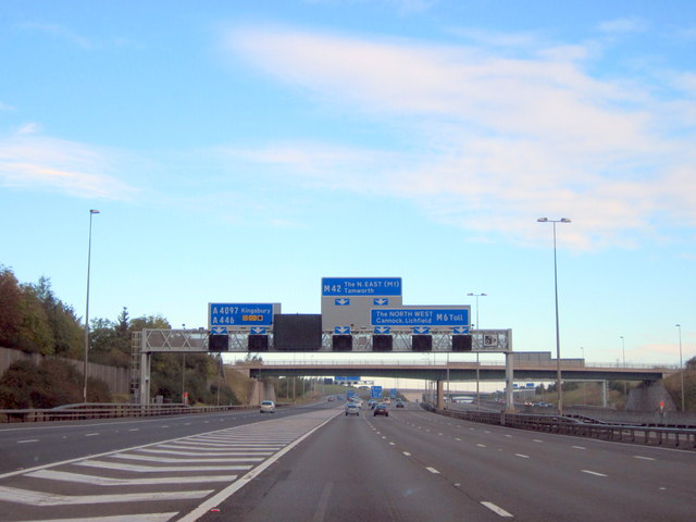 M42 Motorway Northbound Approaching © Roy Hughes :: Geograph Britain and Ireland