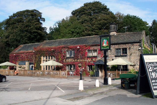 Apperley Bridge:  The 'Stansfield Arms'