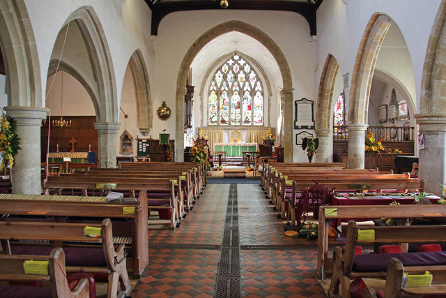 St Margaret the Queen, Buxted - East end © John Salmon cc-by-sa/2.0 ...