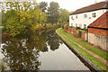 SK6981 : Chesterfield Canal by Richard Croft