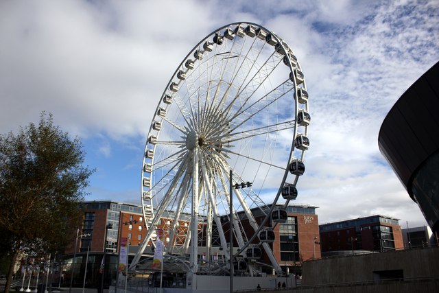 The Wheel of Liverpool © Jeff Buck cc-by-sa/2.0 :: Geograph Britain and ...