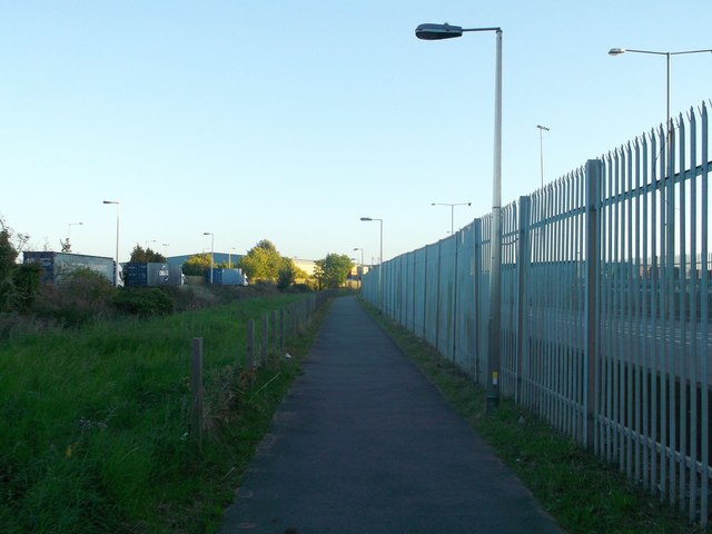 National Cycle Route 13 beside Ferry Road