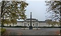 Lady Lever art Gallery, with Lord Leverhulme memorial statue, Port Sunlight