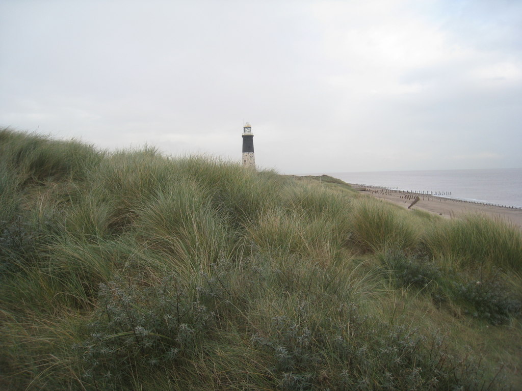 Sand dunes and Spurn High Lighthouse © Jonathan Thacker :: Geograph ...