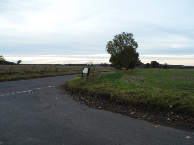 Bramfield Lane at the corner of Main Road, Waterford