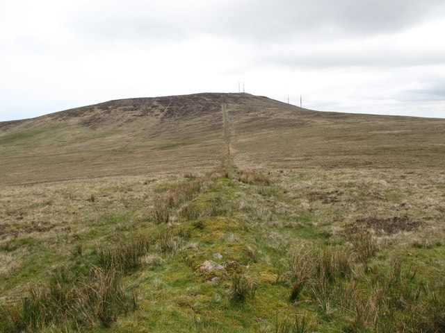 View east along the dyke linking Armstrongs Hill and Divis