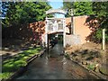 Stratford-on-Avon Canal: Kings Norton Guillotine Lock (2)