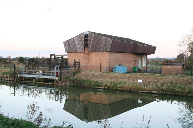 Cadney Bridge Pumping Station © Chris cc-by-sa/2.0 :: Geograph Britain ...